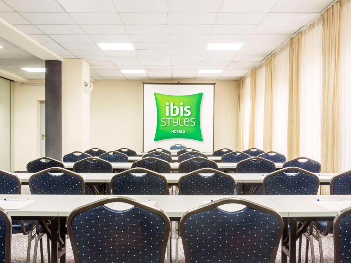 Ibis Styles Warszawa West Hotel Mory Exterior foto